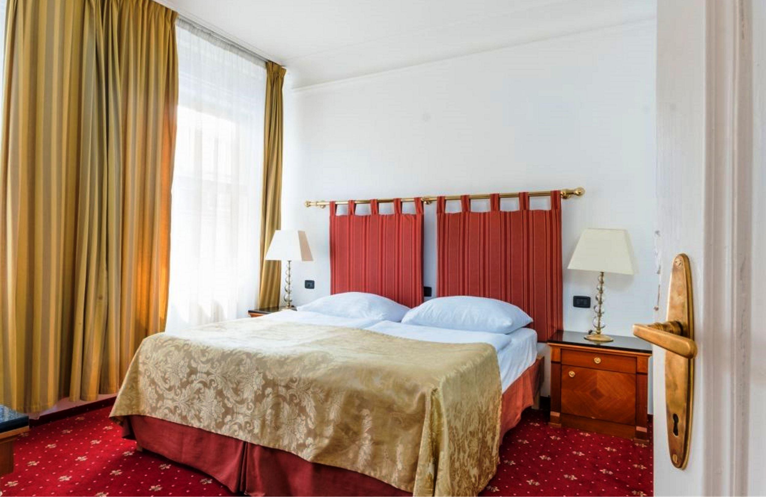 Hotel Bologna Prague Extérieur photo