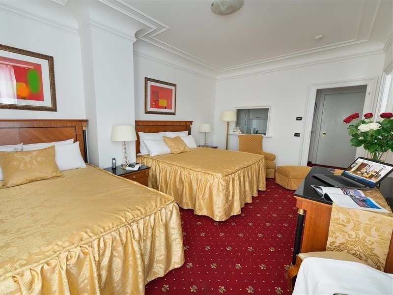 Hotel Bologna Prague Extérieur photo